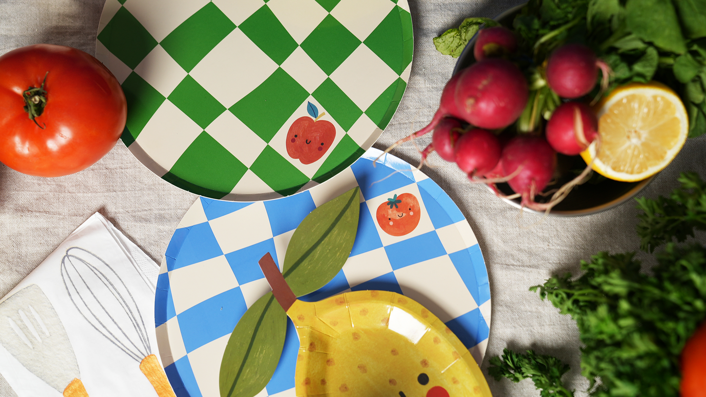 Platos de cartón a cuadros para cena (x12) - Colección Pequeño Chef