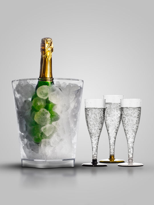 Cubitera para hielo y botellas