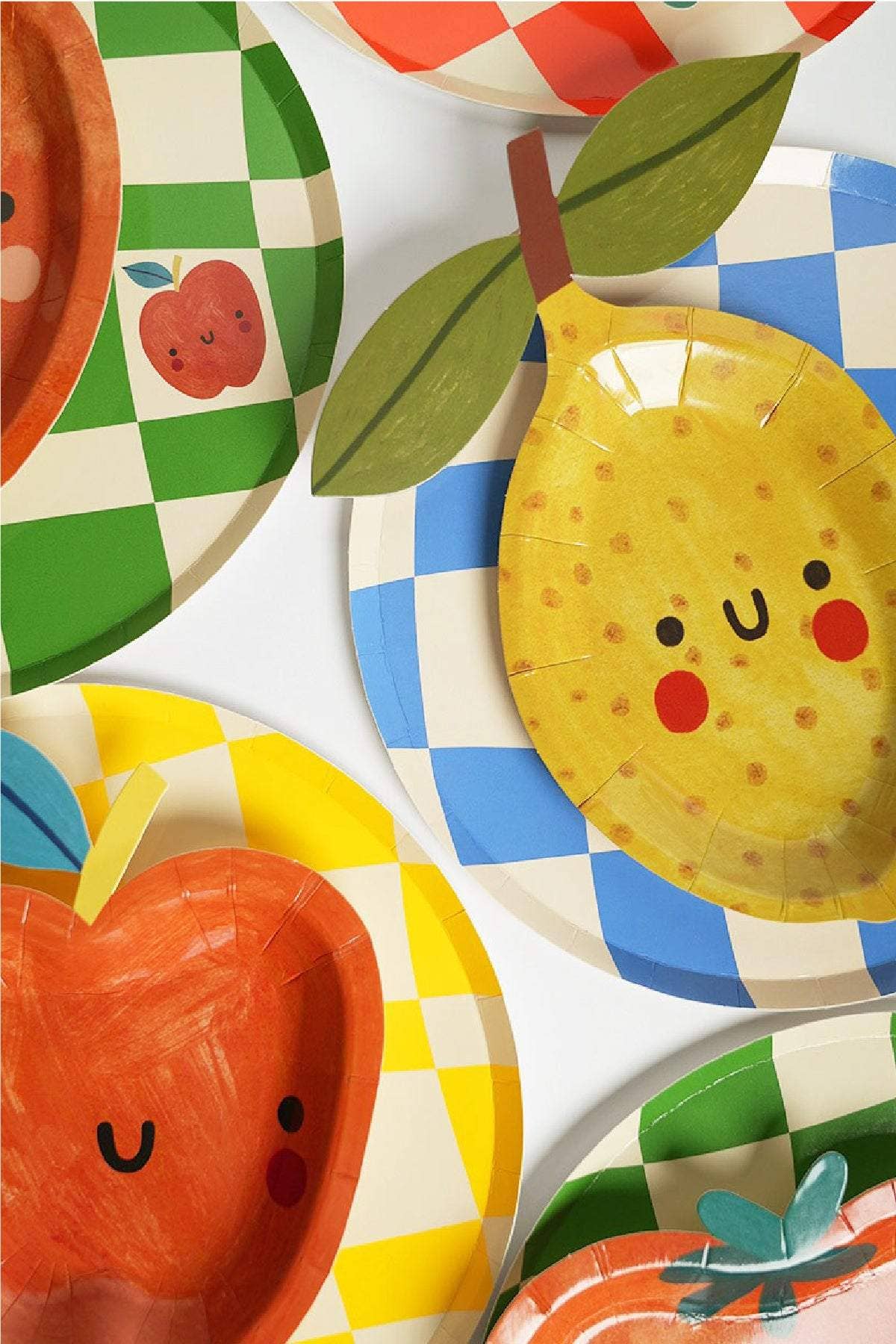 Platos de cartón a cuadros para cena (x12) - Colección Pequeño Chef