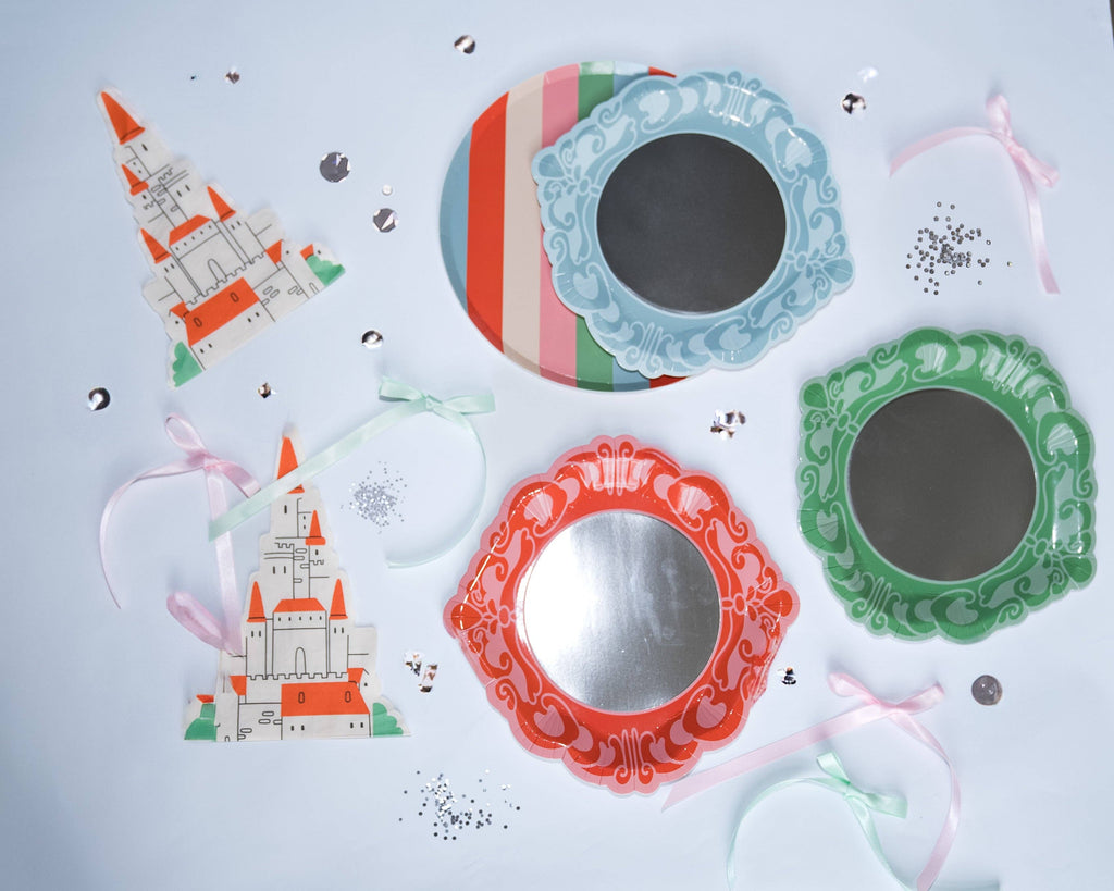 Platos de postre para fiesta de princesas Espejito, espejito  (x 12)