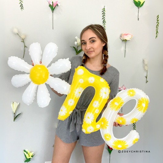 Globo de tema primaveral con UNA flor
