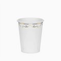 Vasos de papel decorativos con adorno, blancos