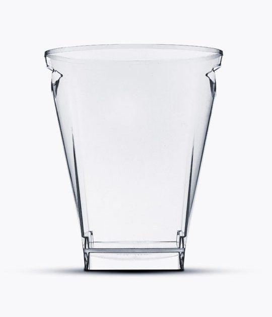 Cubitera para hielo y botellas