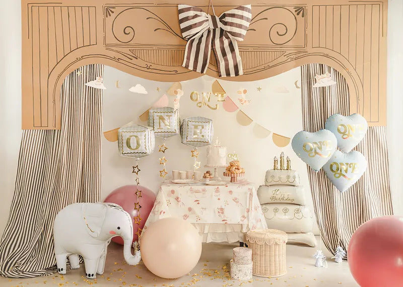 Globo de aluminio de pie con forma de elefante, 91x61 cm, surtido