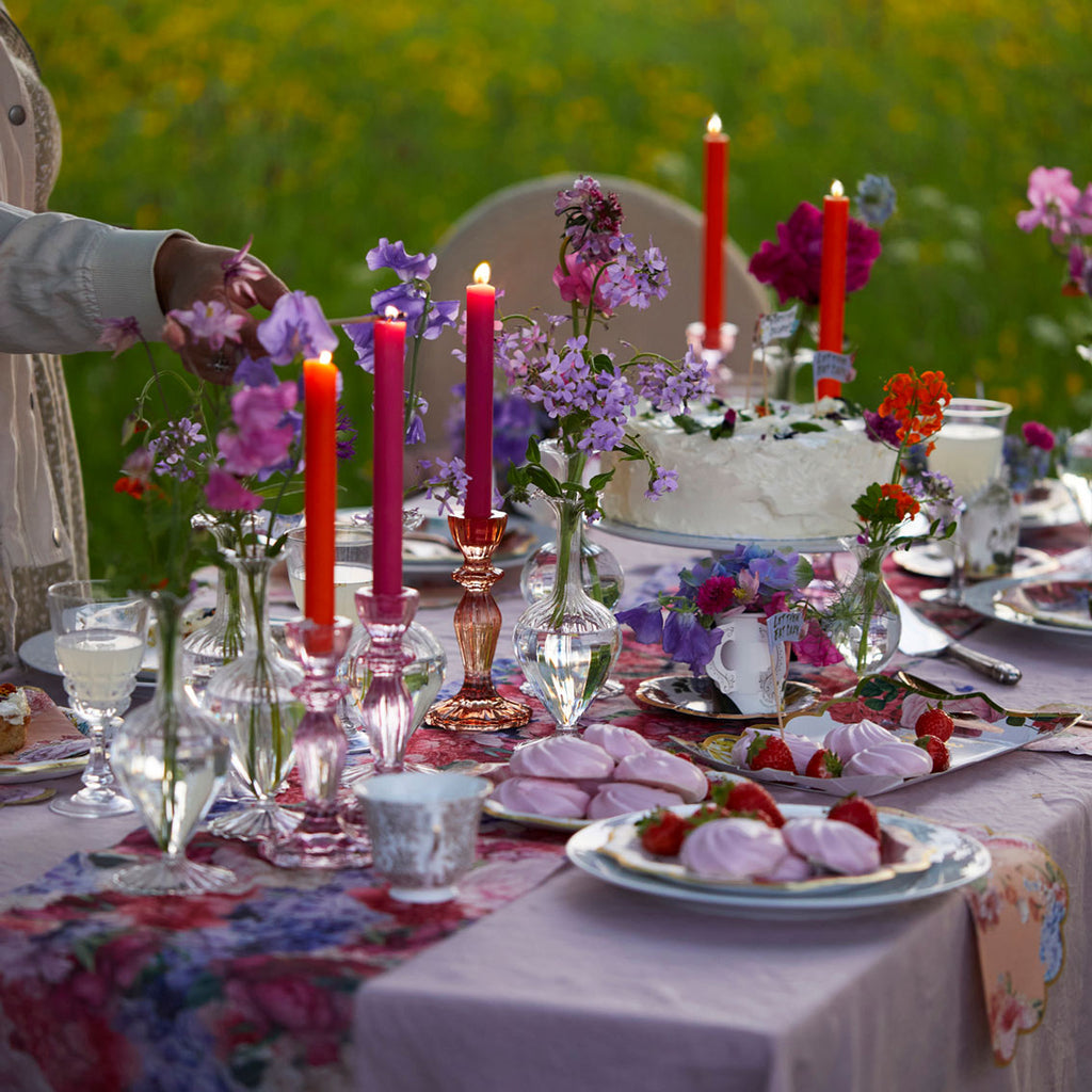 Velas internas de cena naranja, decoración de verano